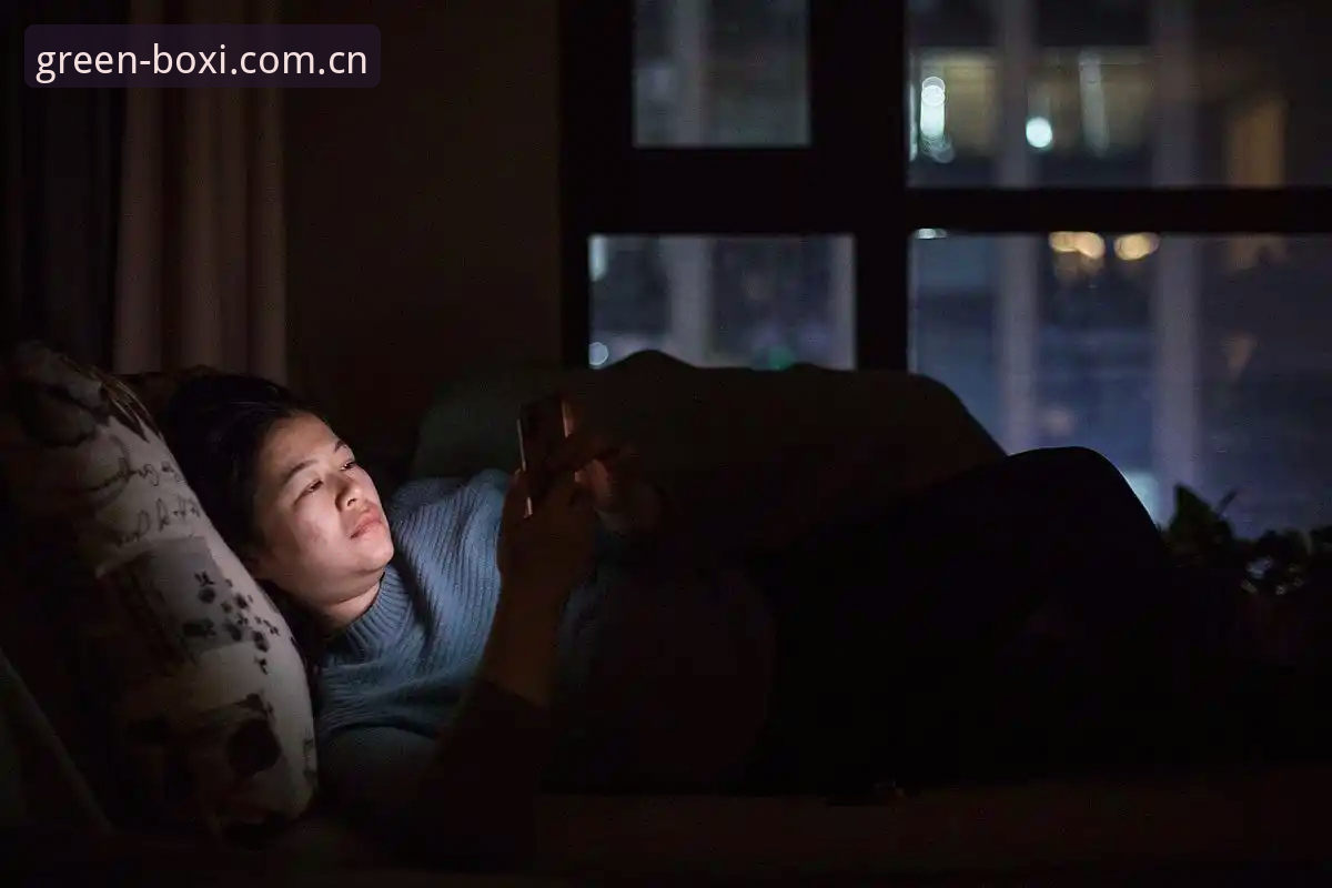 凌晨两点半，手机屏幕的光打在脸上，你盯着博喜体育CN赛事水位表上那条上下跳动的曲线，心里其实在打鼓——这水位到底该看哪个数？为什么有时候打不开页面？注册完怎么还要审核？别急，今天不聊虚的，就按大家问得最多的几个问题，一条一条给你拆开讲清楚。